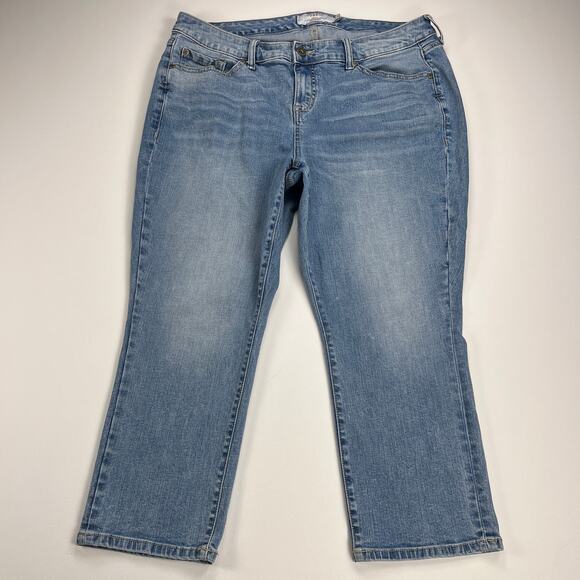 Torrid Crop Skinny Vintage Stretch Mid Rise Jeans Cruise Control Wash Size 18 - Picture 1 of 14